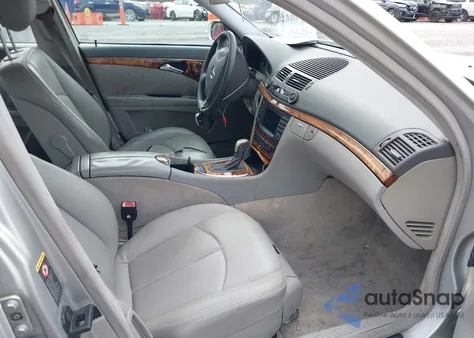 2004 Mercedes-Benz E 500 4Matic из США, поврежденный, VIN WDBUF83J64X161449